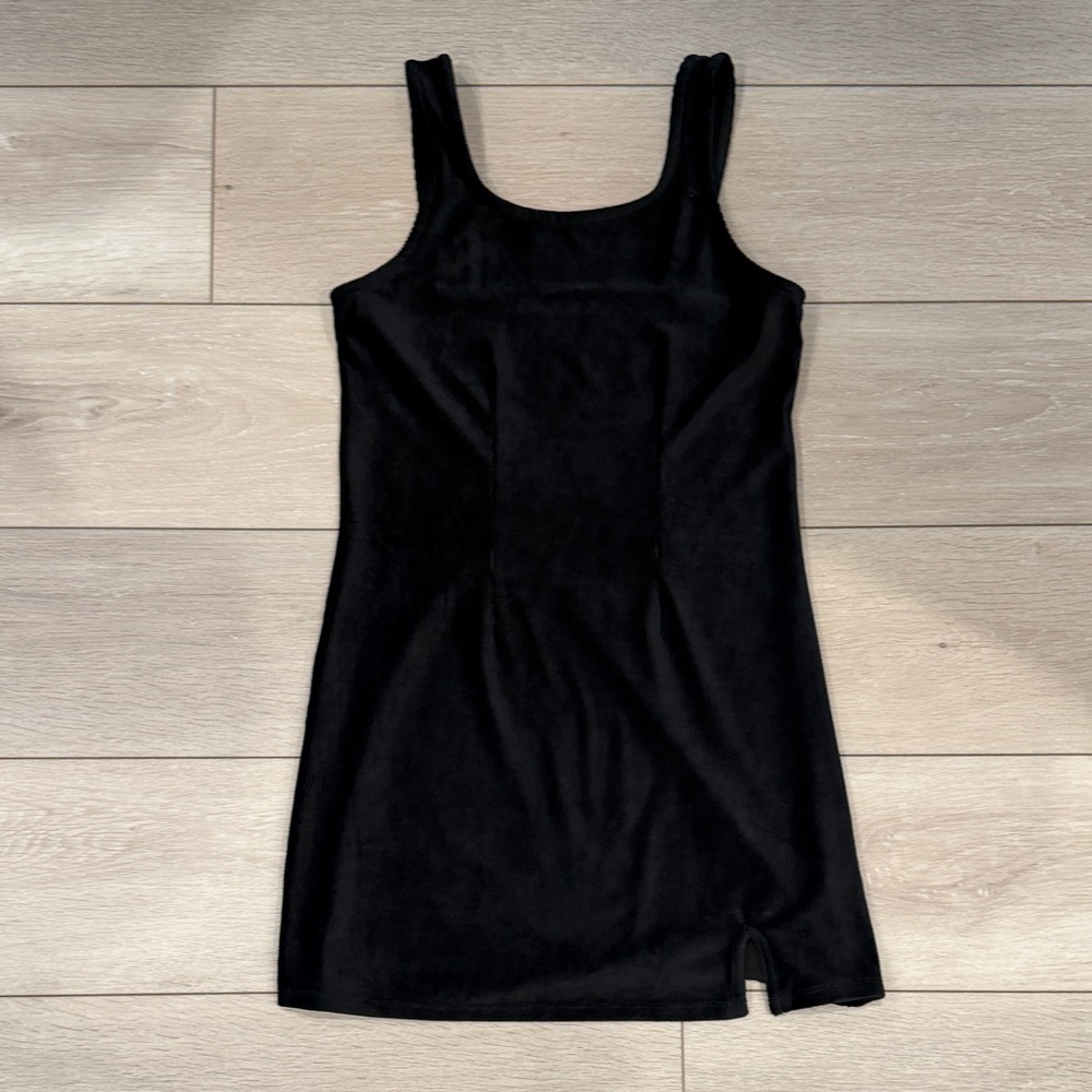 NWOT Girls Black Sleeveless jumper/dress